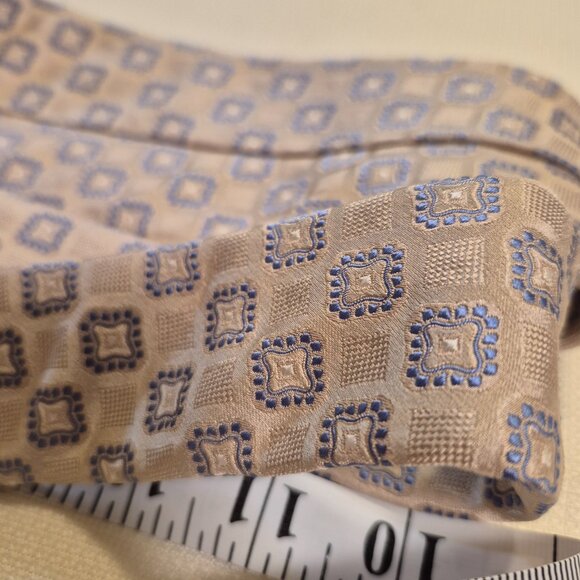 HARRY ROZEN Silk Tie - Picture 12 of 14